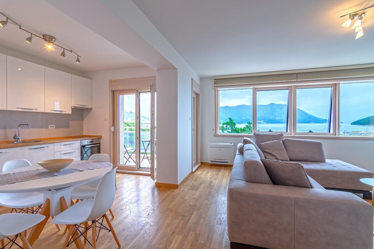 Luxury Seaside